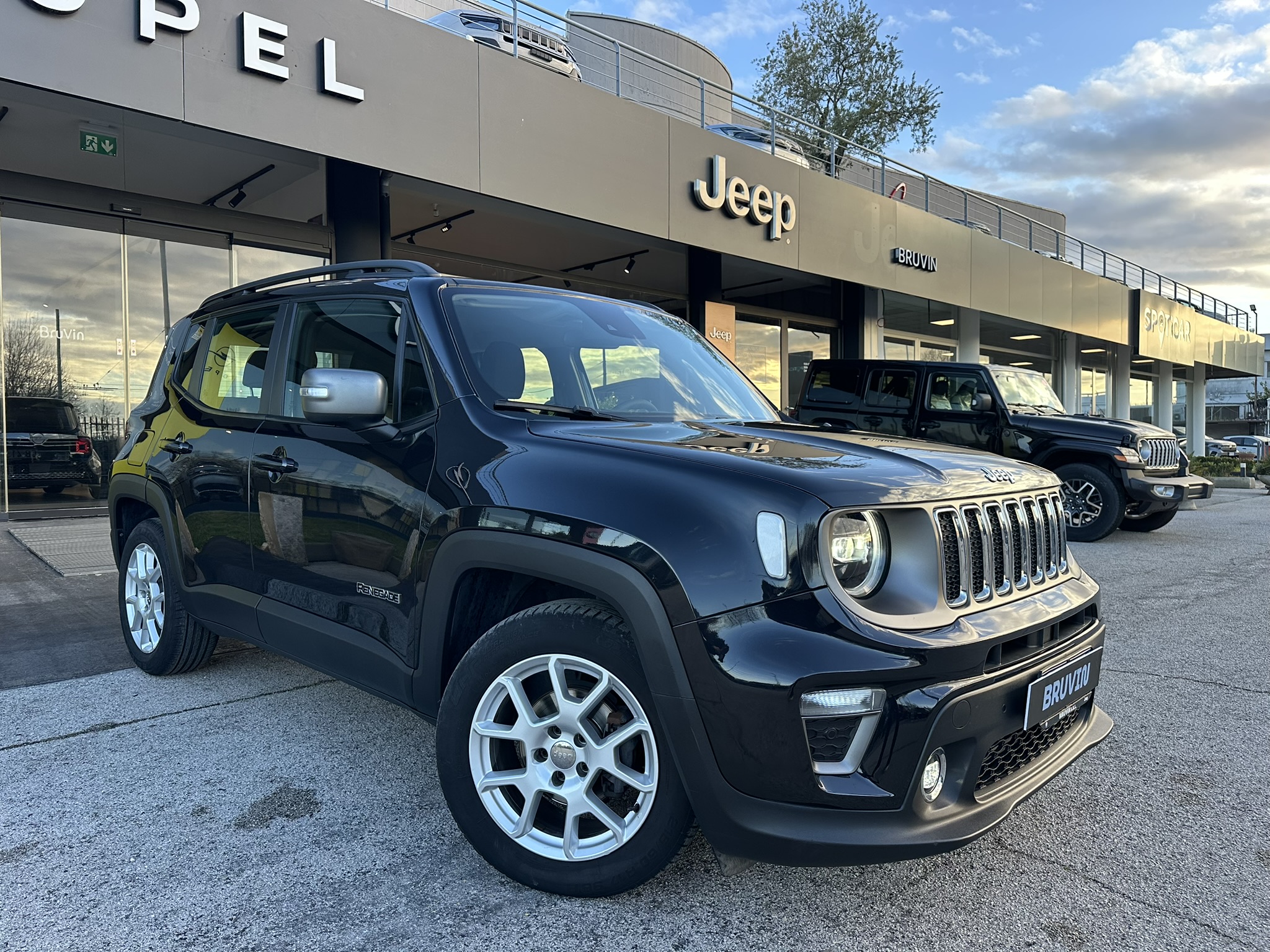 Jeep Renegade Limited 1.6 120cv Auto