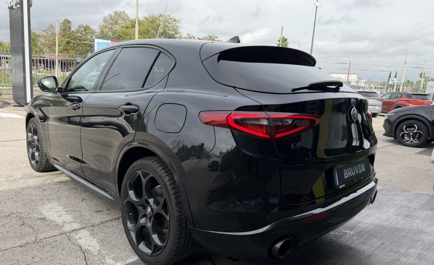 Alfa Romeo Stelvio Veloce 2.2 210cv Q4
