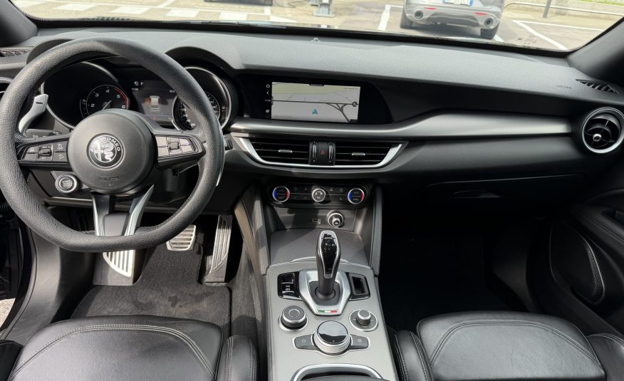 Alfa Romeo Stelvio Veloce 2.2 210cv Q4