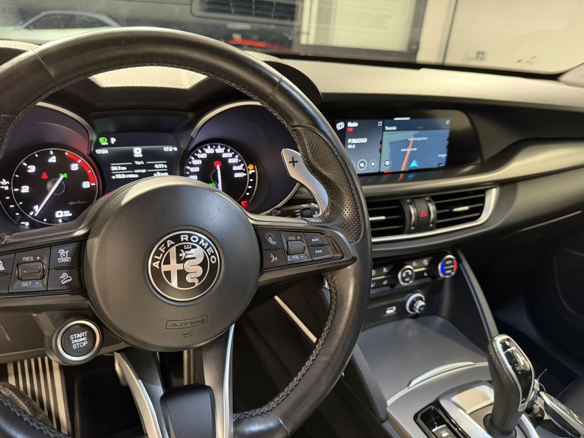 Alfa Romeo Stelvio Veloce Q4 2.2 210cv