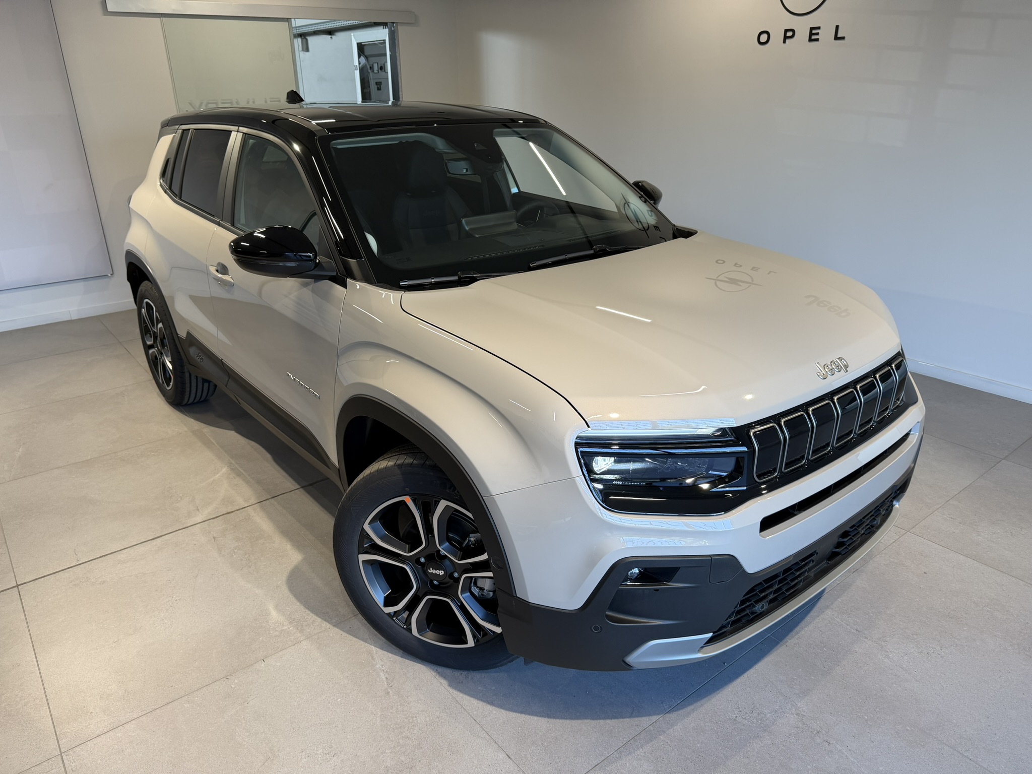 Jeep Avenger Summit MHEV 1.2 110cv