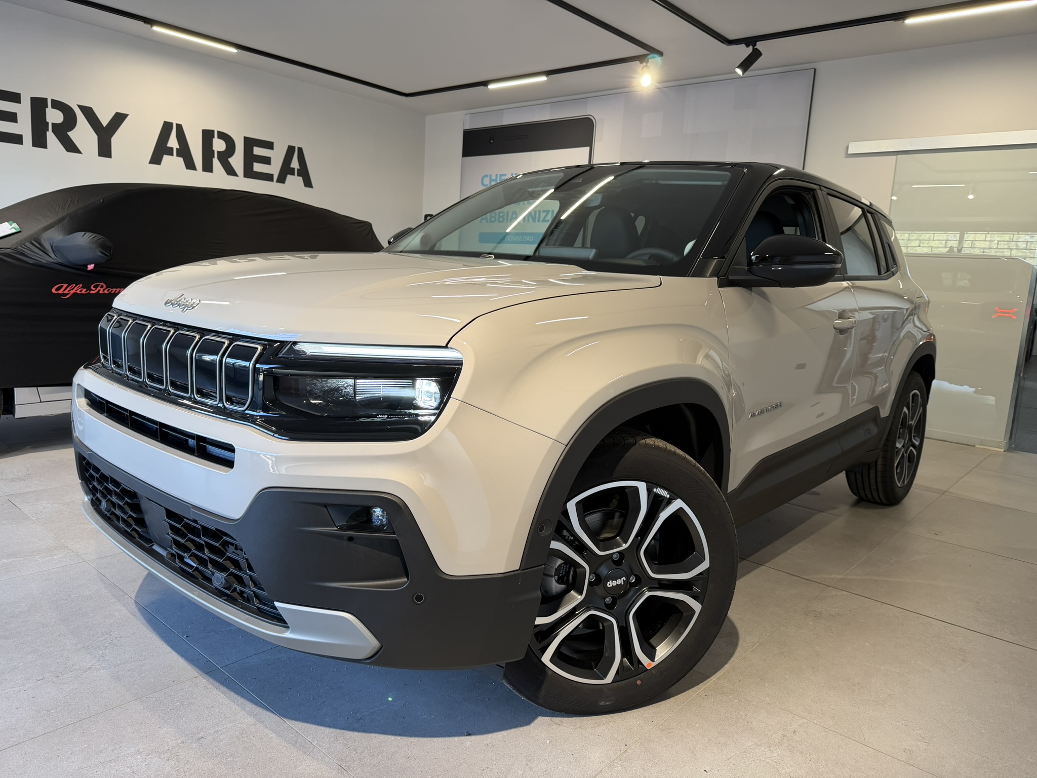 Jeep Avenger Summit MHEV 1.2 110cv