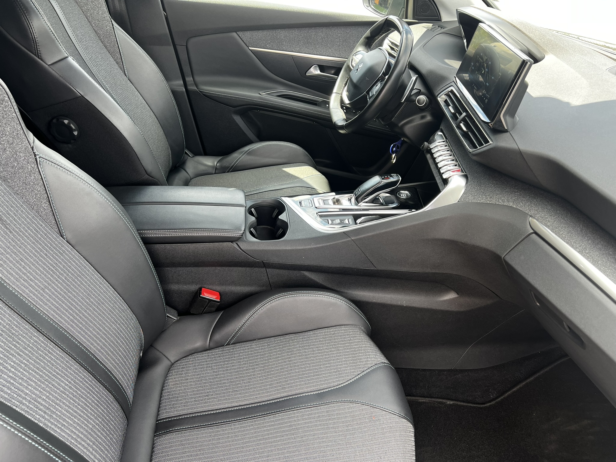 Peugeot 3008 GT Line .5 130cv AT8