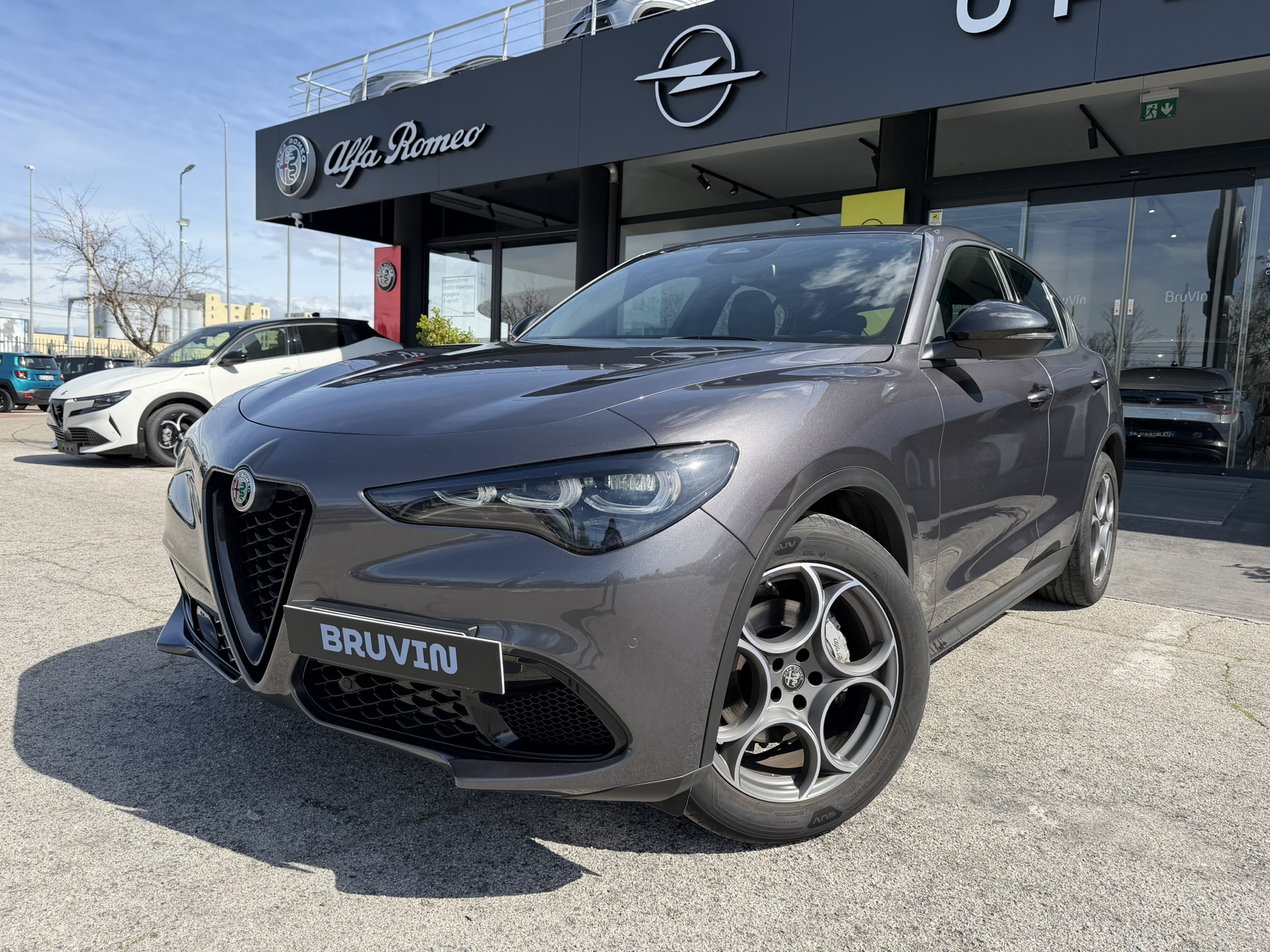 Alfa Romeo Stelvio Sprint 2.2 160cv