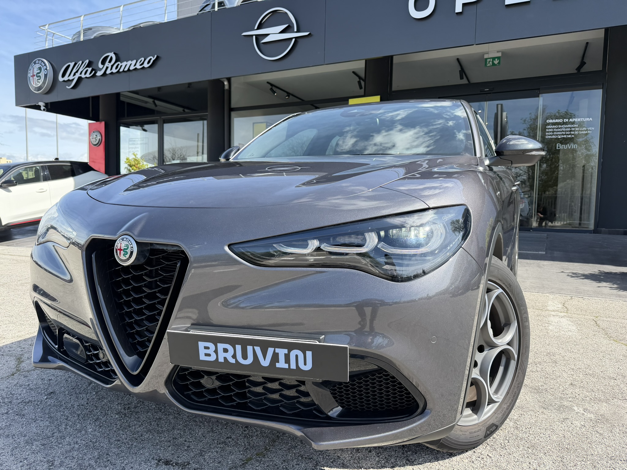 Alfa Romeo Stelvio Sprint 2.2 160cv