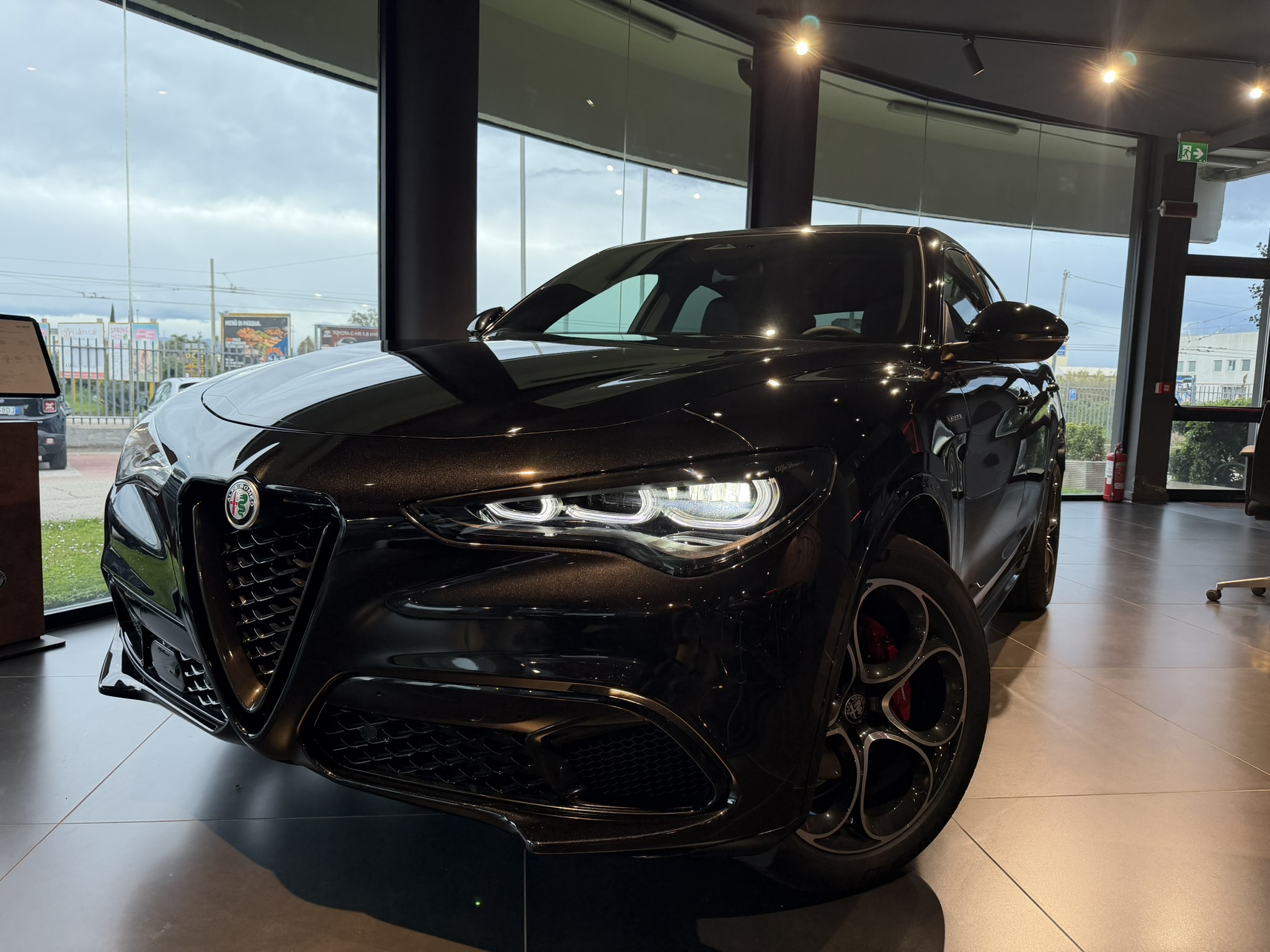 Alfa Romeo Stelvio Veloce 2.2 210cv