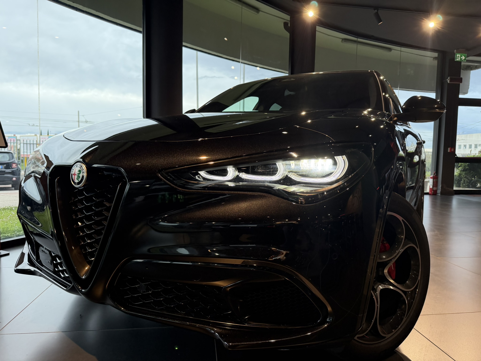 Alfa Romeo Stelvio Veloce 2.2 210cv
