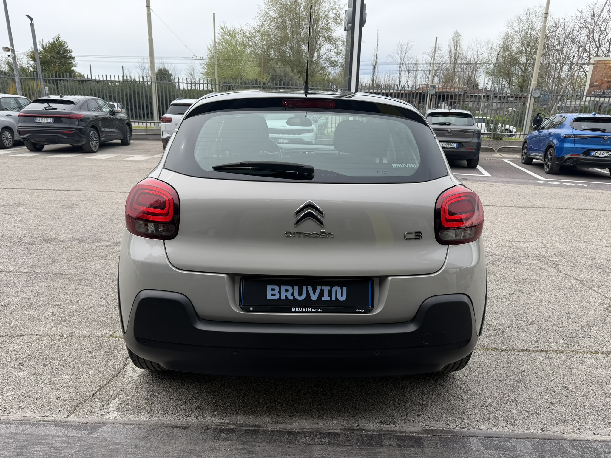 Citroen C3 Shine 1.2 110cv Auto