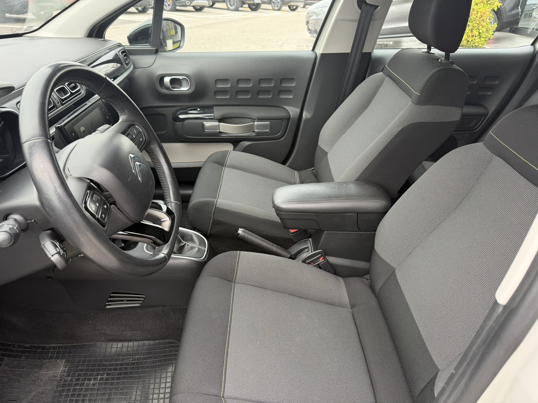 Citroen C3 Shine 1.2 110cv Auto