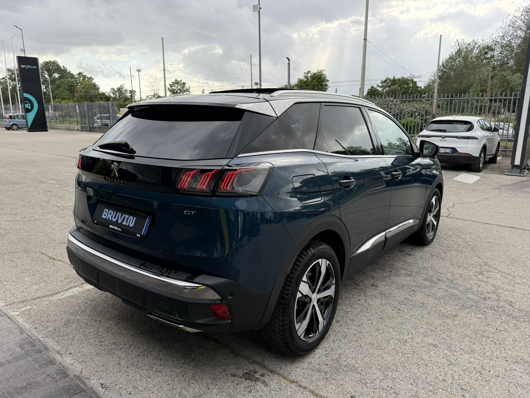 Peugeot 3008 GT 1.5 131cv Auto