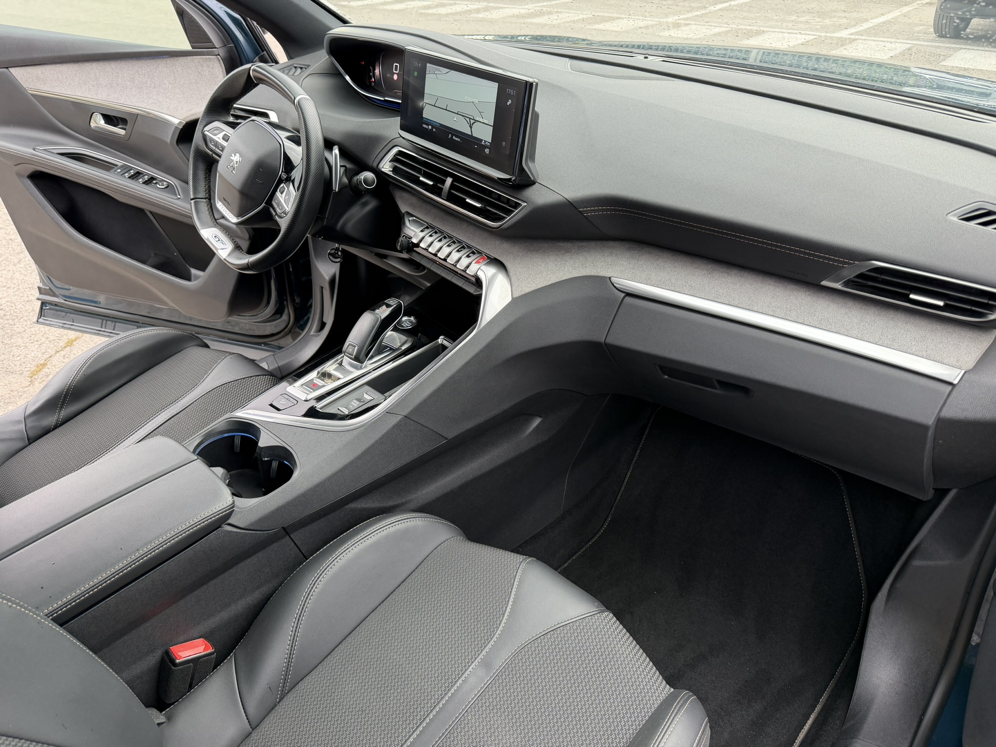 Peugeot 3008 GT 1.5 131cv Auto