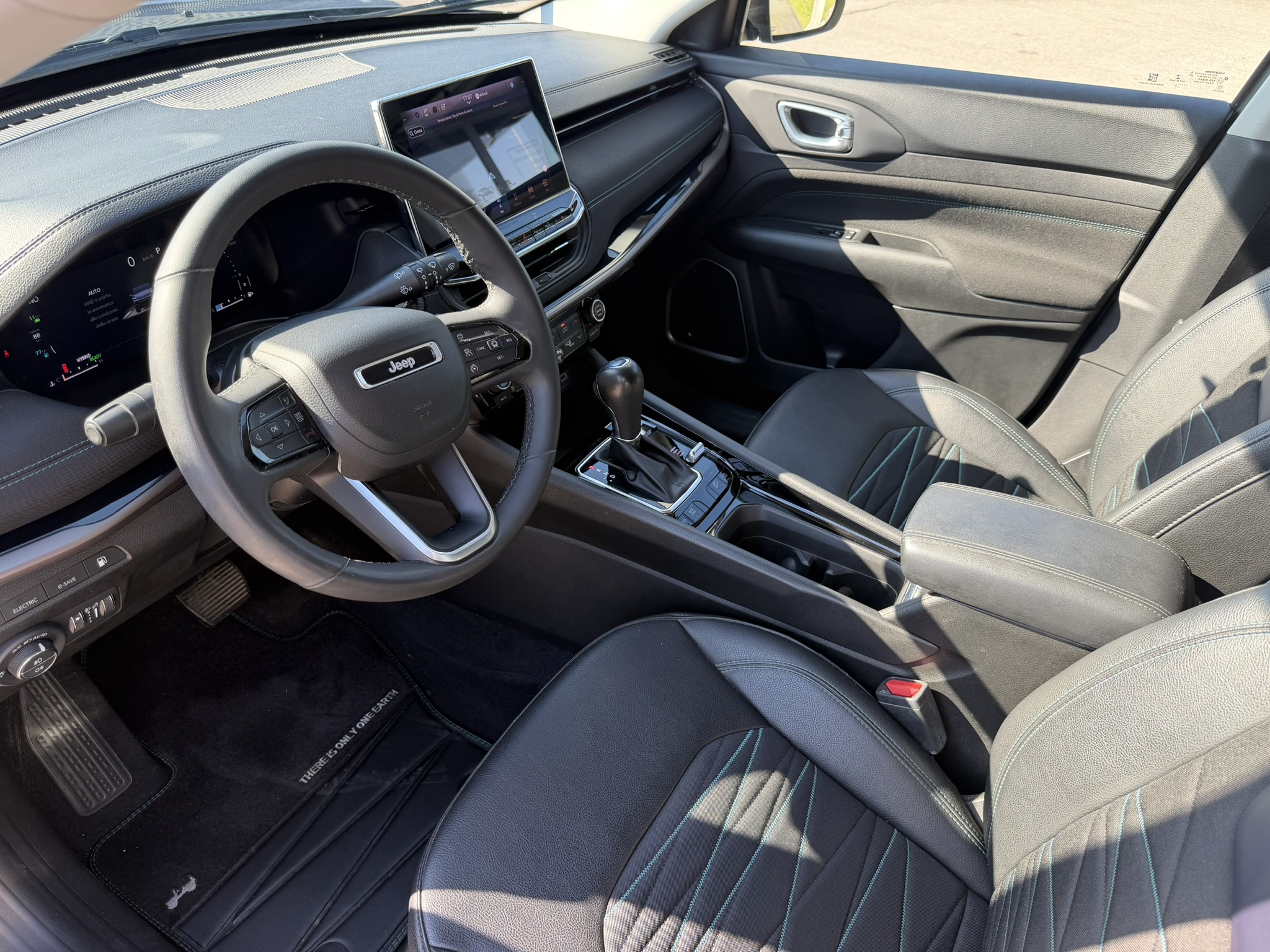Jeep Compass Upland 4xe 1.3 240cv