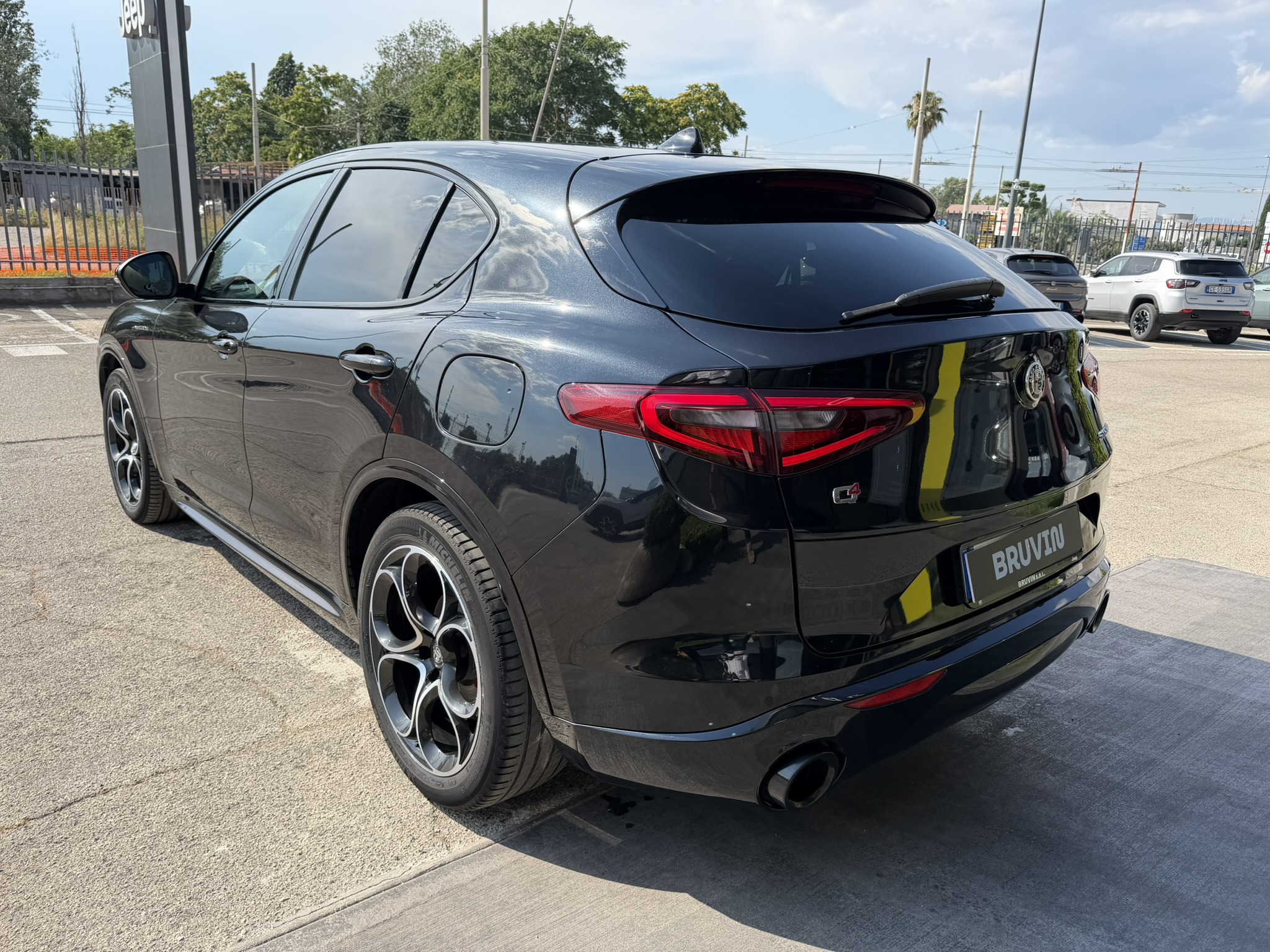 Alfa Romeo Stelvio Veloce Q4 2.2 210cv