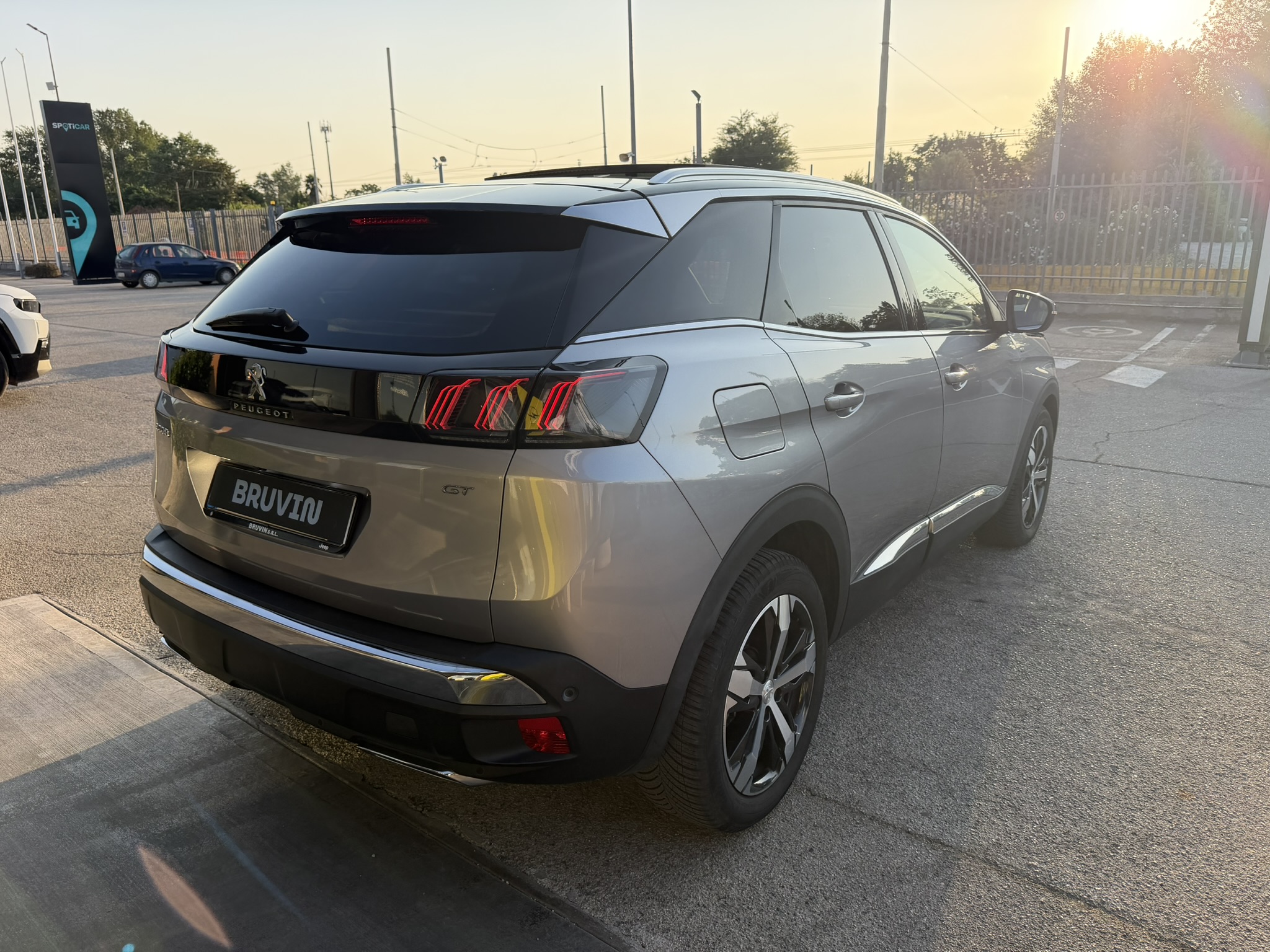 Peugeot 3008 GT 1.5 131cv Auto