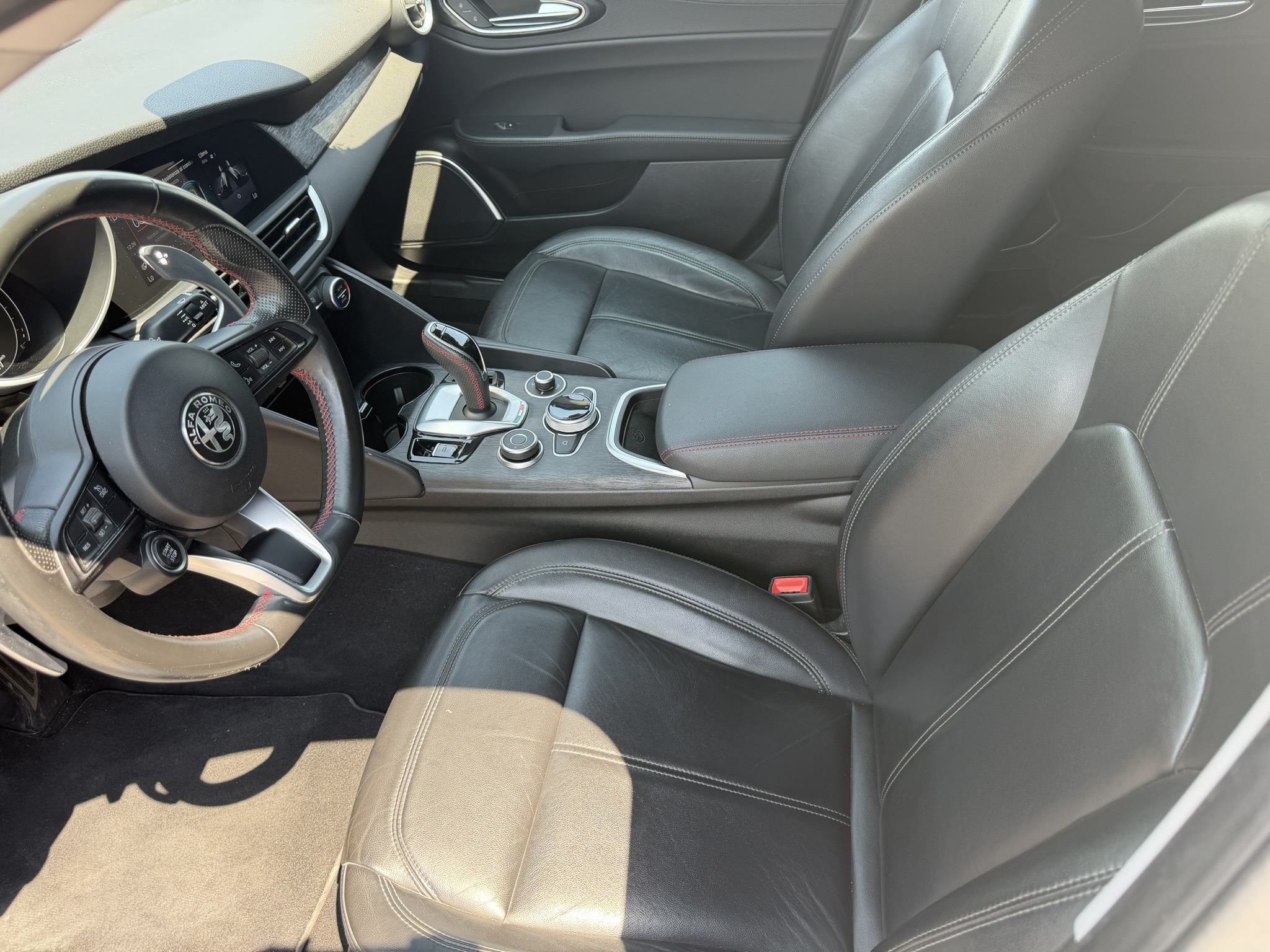 Alfa Romeo Giulia Rosso Edizione 2.2 160cv Auto