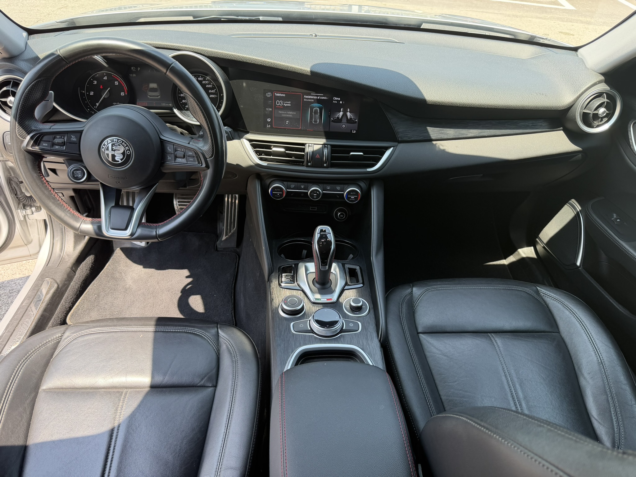 Alfa Romeo Giulia Rosso Edizione 2.2 160cv Auto