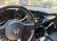 Alfa Romeo Giulia Rosso Edizione 2.2 160cv Auto