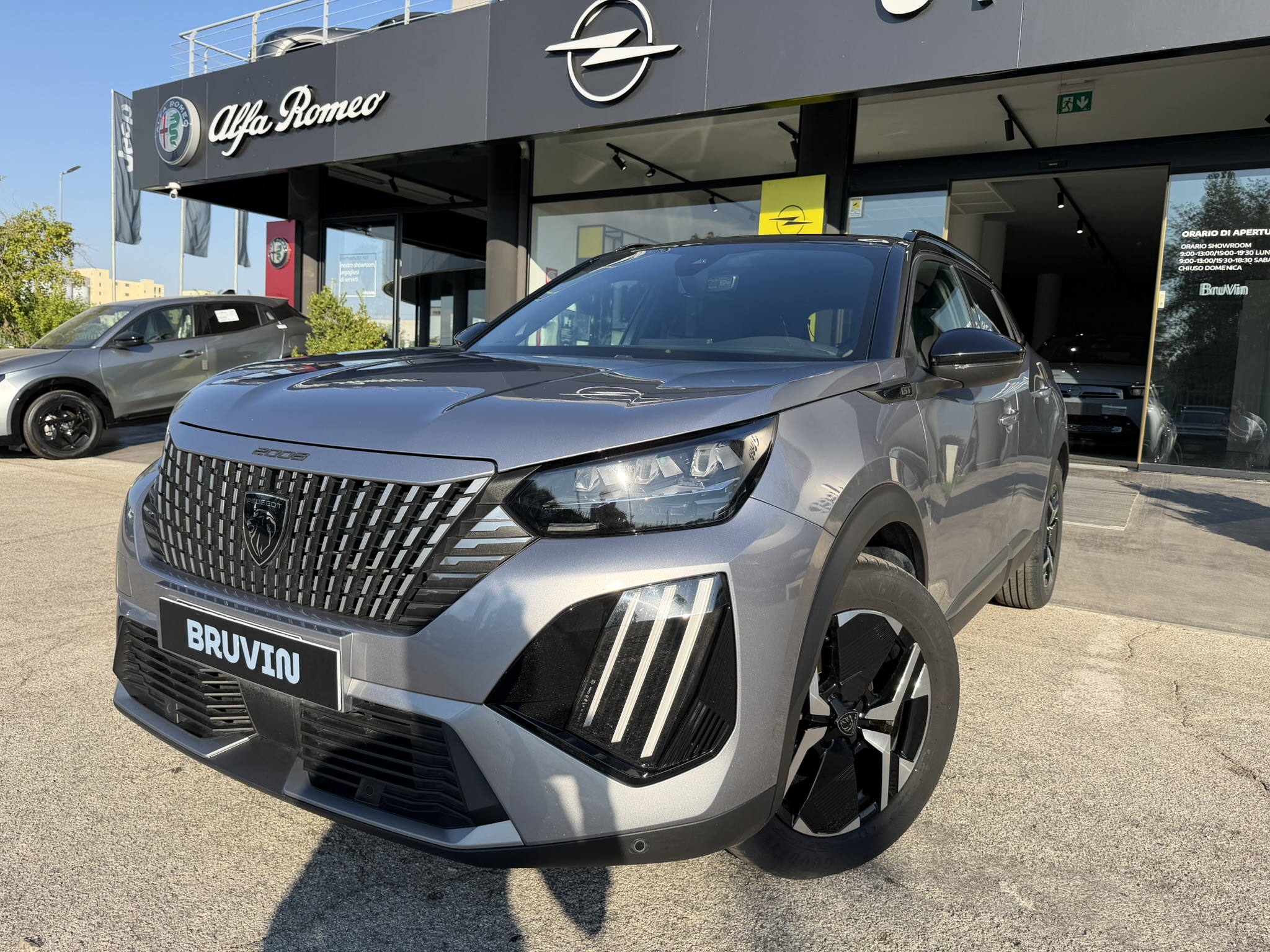 Peugeot 2008 GT 1.2 130cv AT8