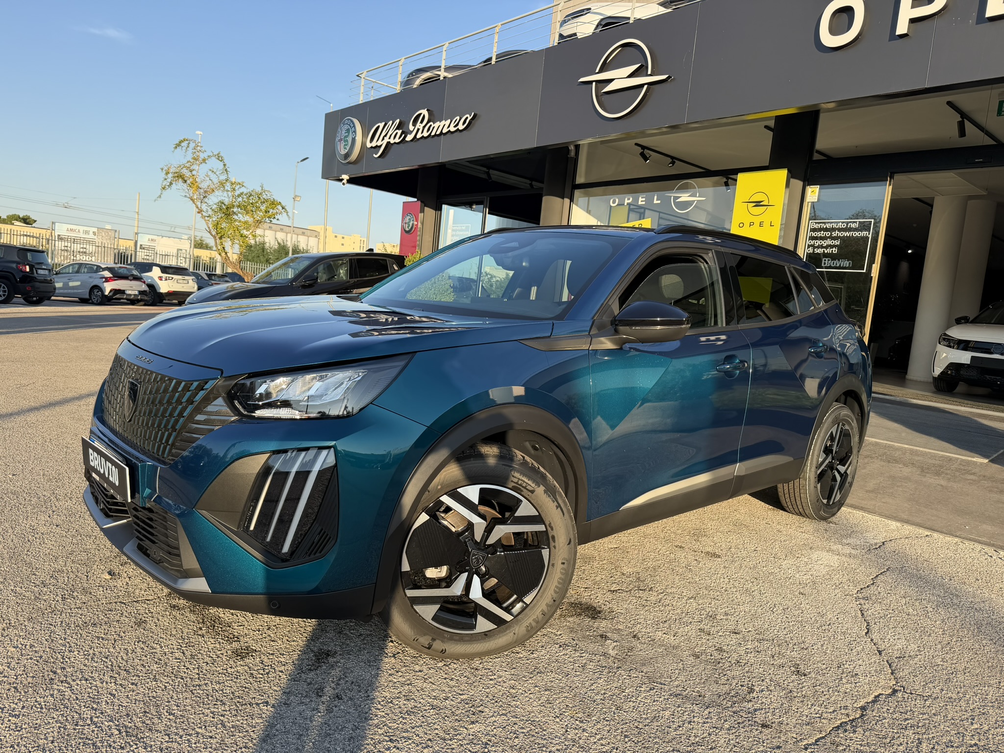 Peugeot 2008 Allure 1.2 130cv Auto