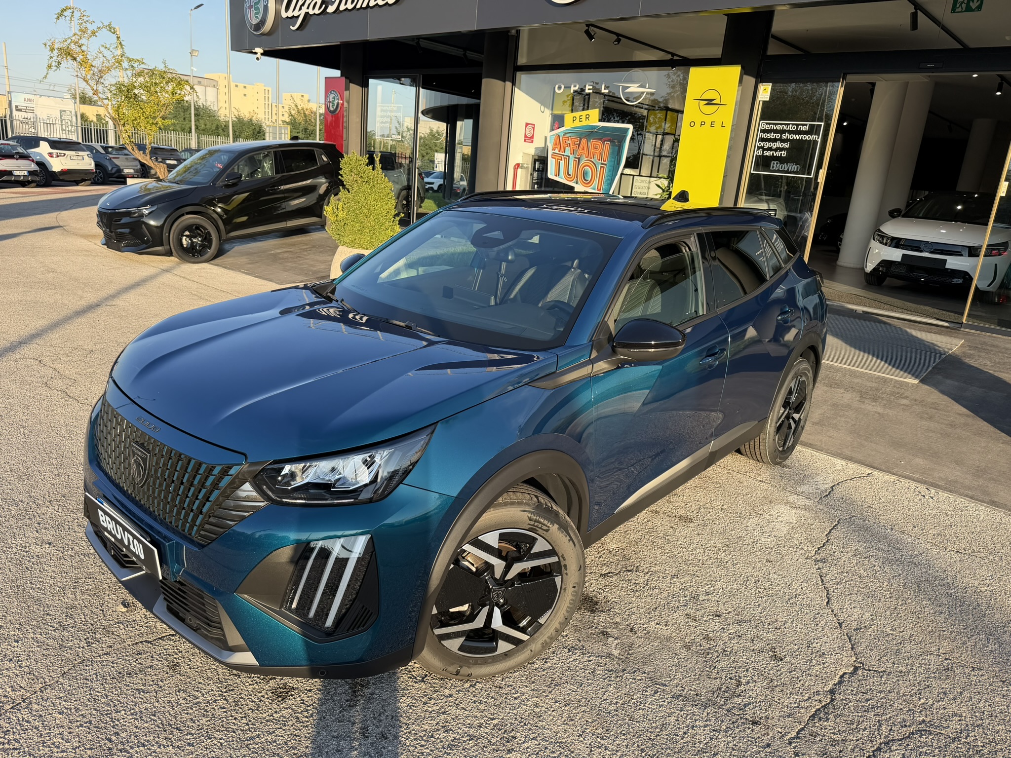 Peugeot 2008 Allure 1.2 130cv Auto