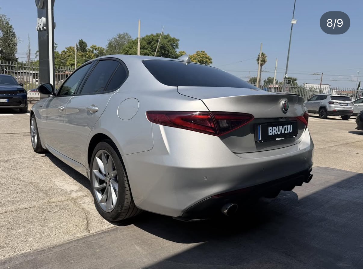 Alfa Romeo Giulia Veloce 2.2 160cv Auto