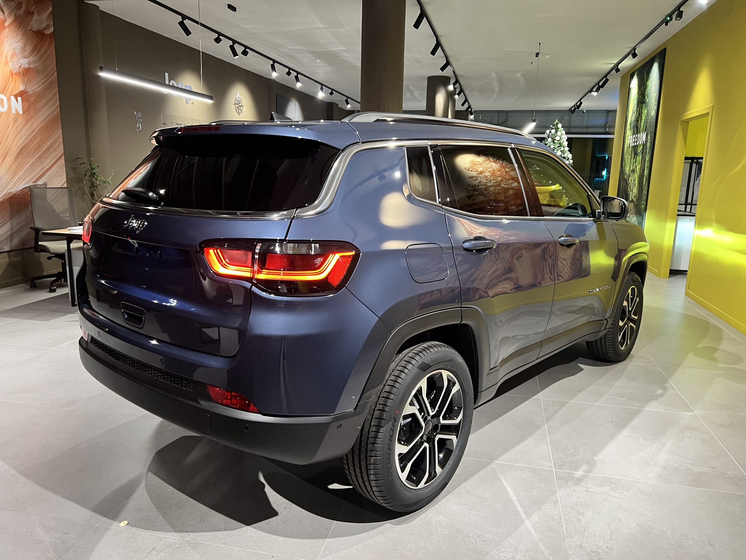 Jeep Compass Limited 1.6 130cv KM0