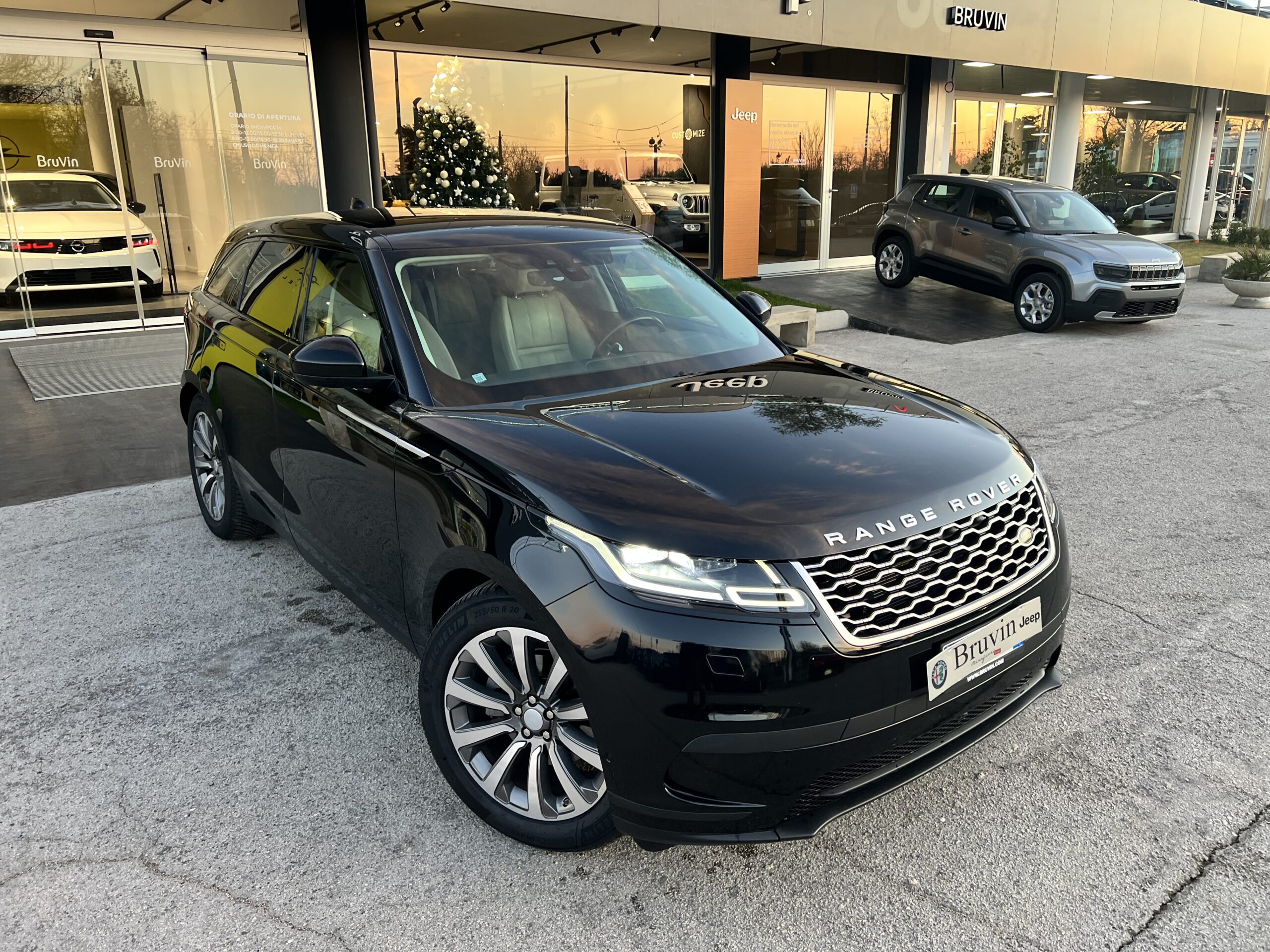 Range Rover Velar SE 4WD 2.0 240cv