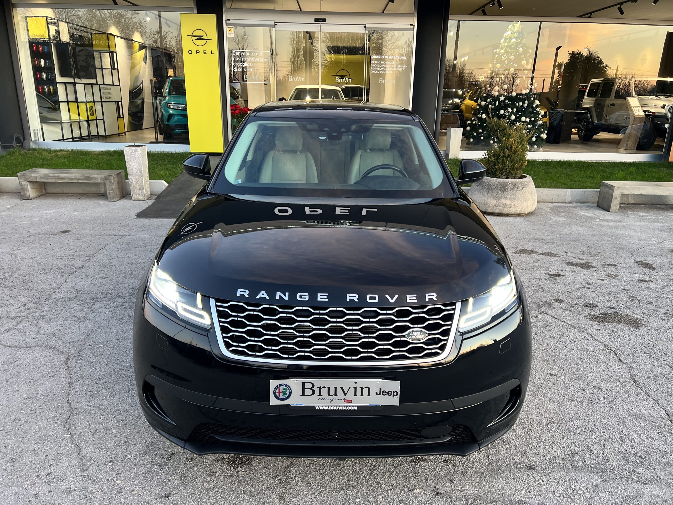 Range Rover Velar SE 4WD 2.0 240cv