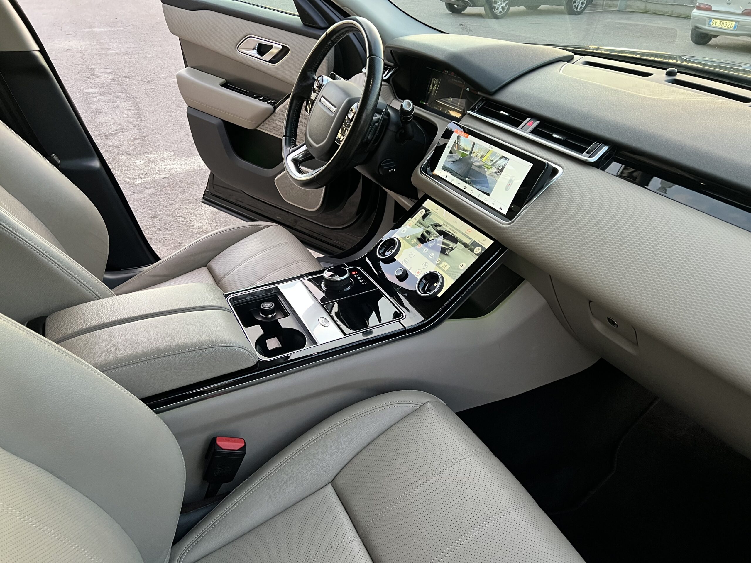 Range Rover Velar SE 4WD 2.0 240cv