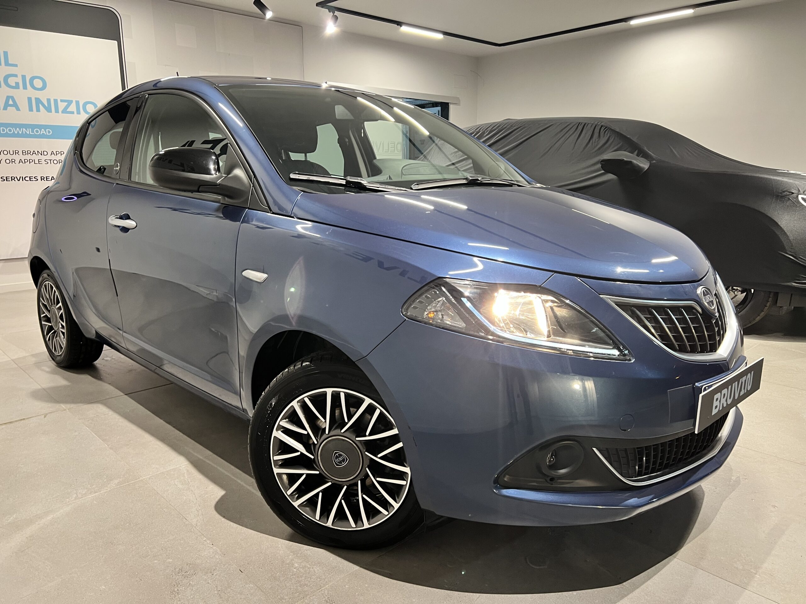 Lancia Ypsilon Gold 1.0 71cv Hybrid/GPL