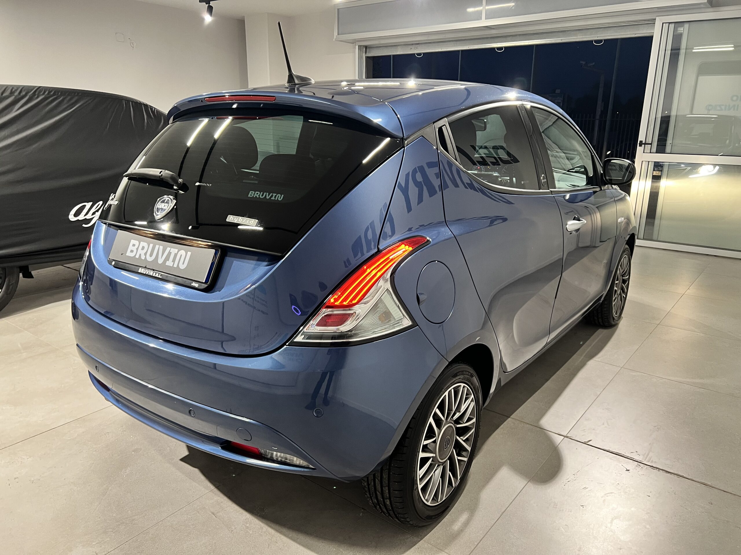 Lancia Ypsilon Gold 1.0 71cv Hybrid/GPL