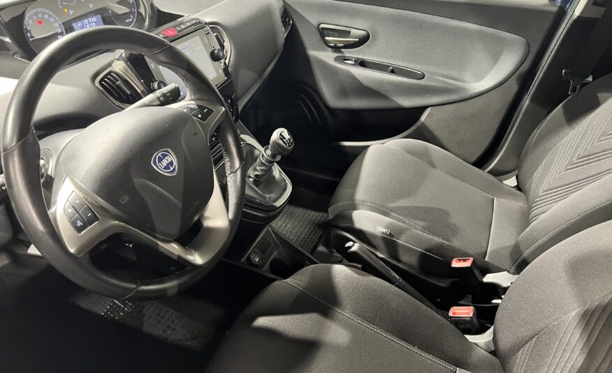 Lancia Ypsilon Gold 1.0 71cv Hybrid/GPL
