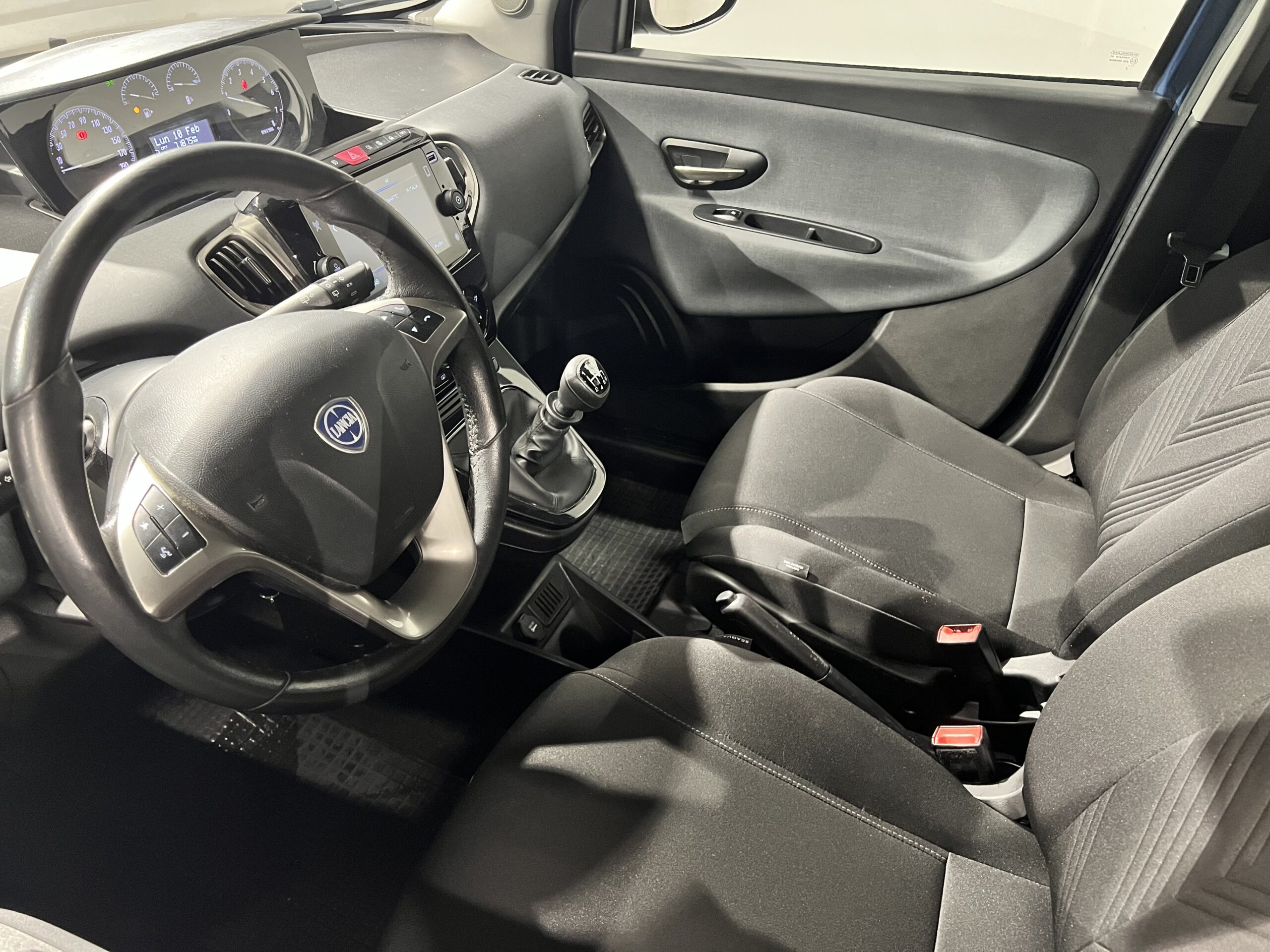 Lancia Ypsilon Gold 1.0 71cv Hybrid/GPL
