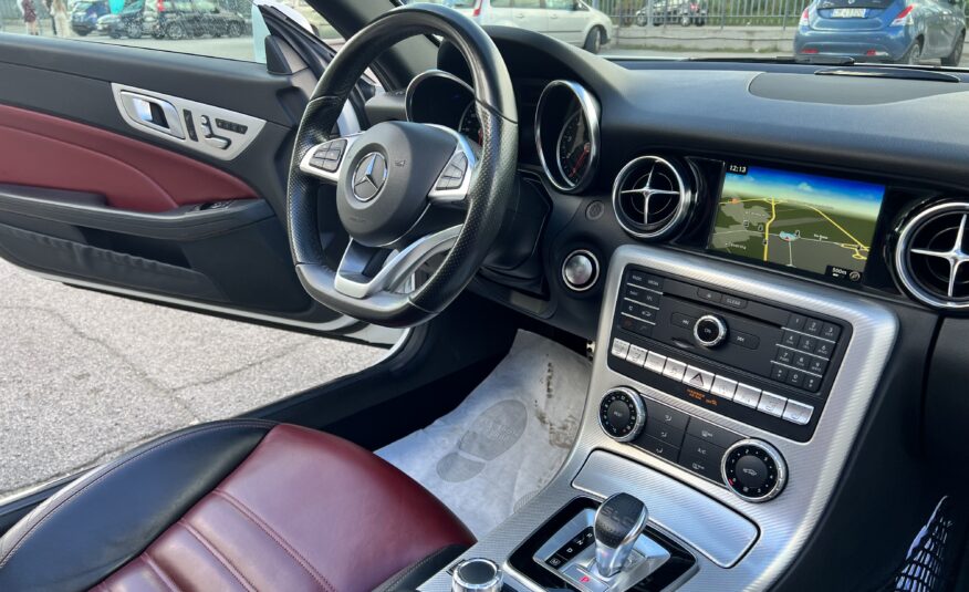 Mercedes-Benz SLC Premium 2.0 184cv