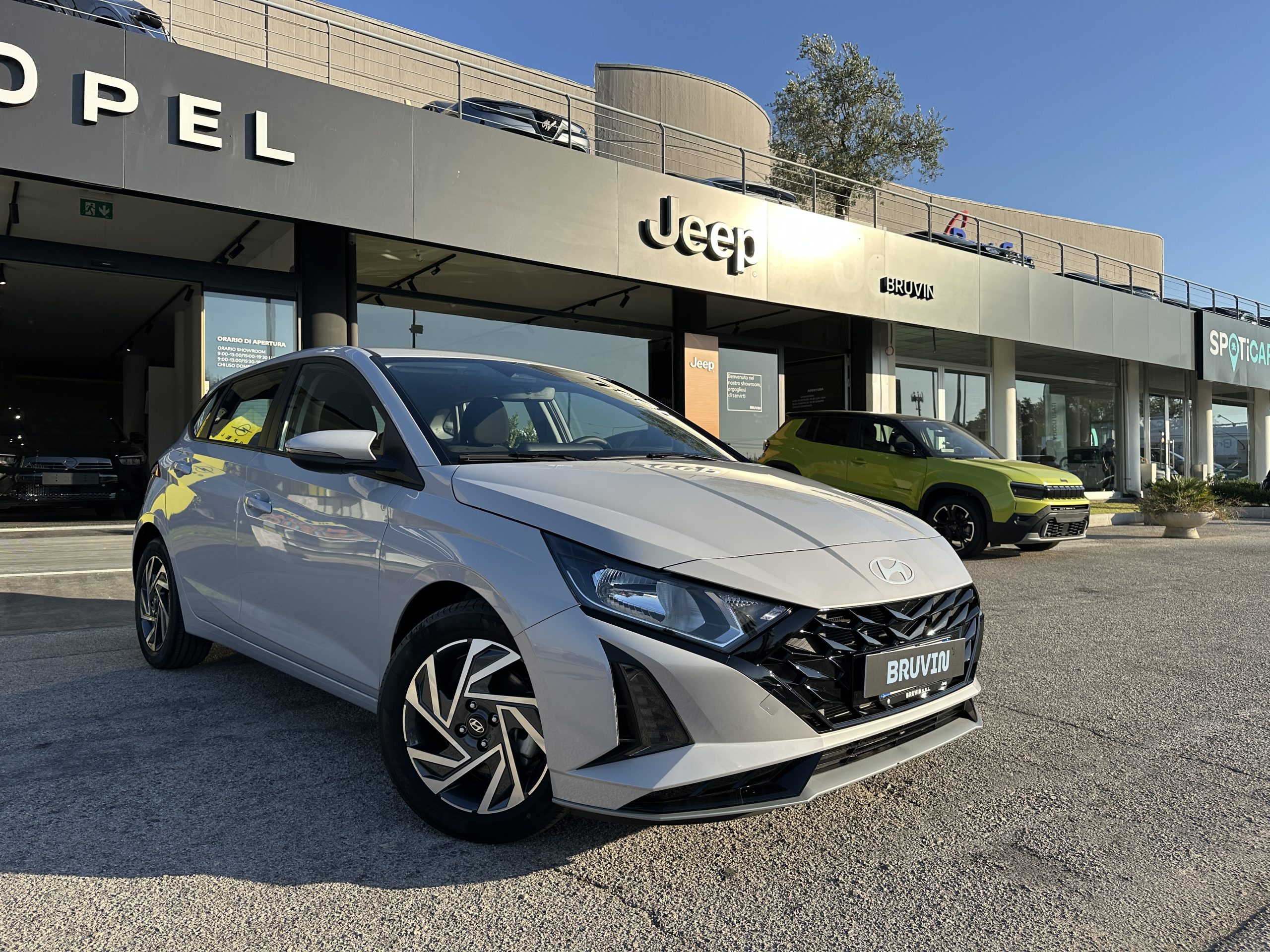 Hyundai i20 Connectline 1.0 90cv DCT