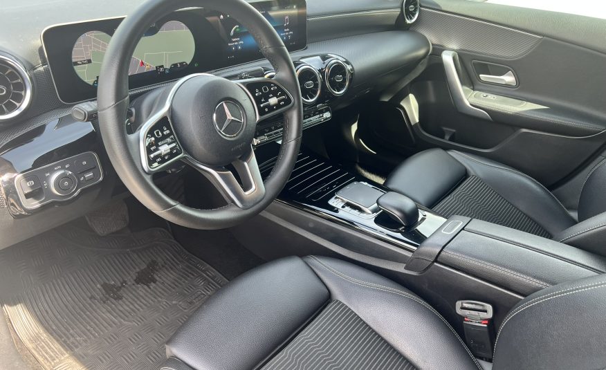 Mercedes-Benz A 180d Sport Auto
