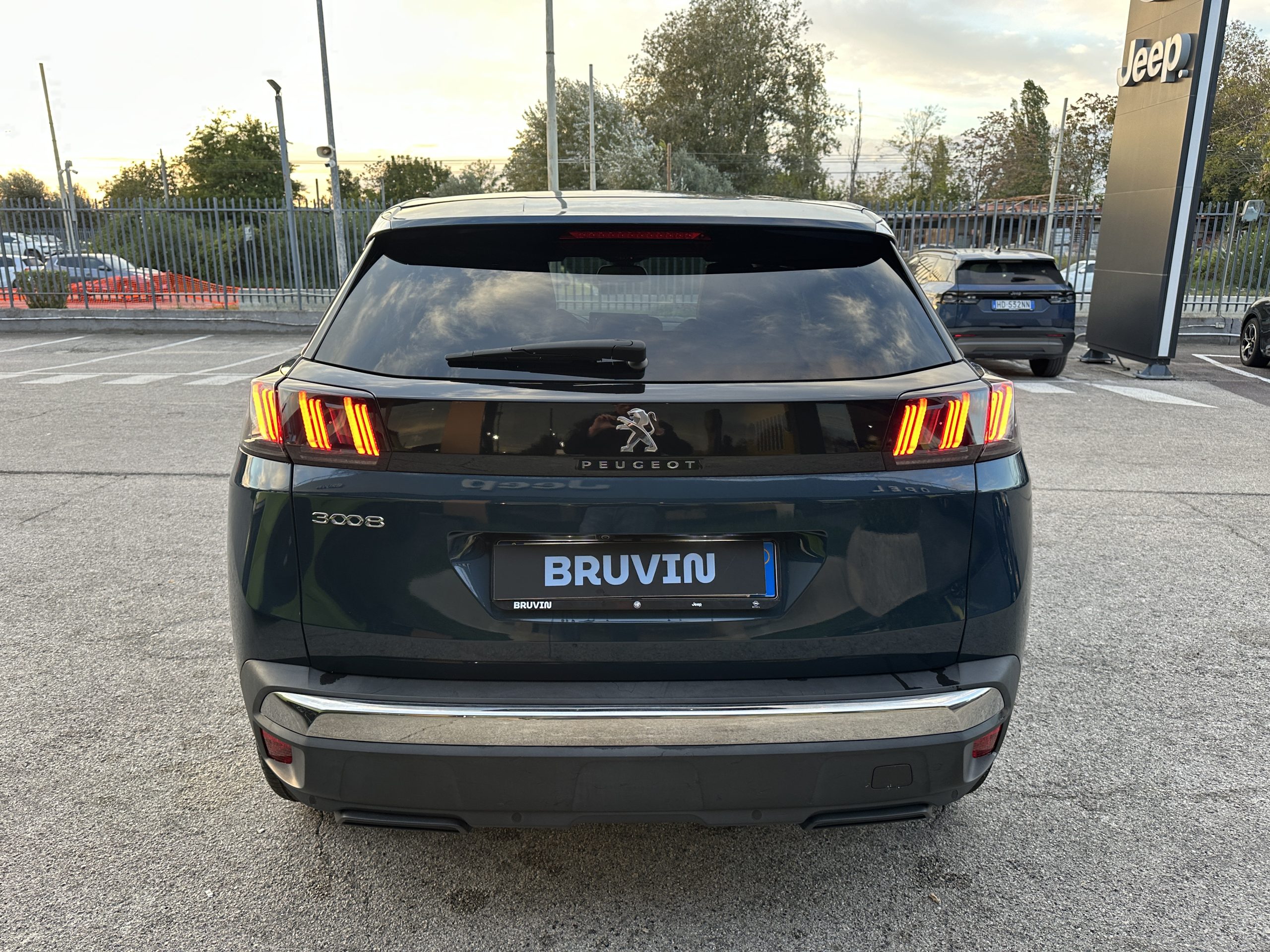 Peugeot 3008 Allure 1.5 130cv Auto