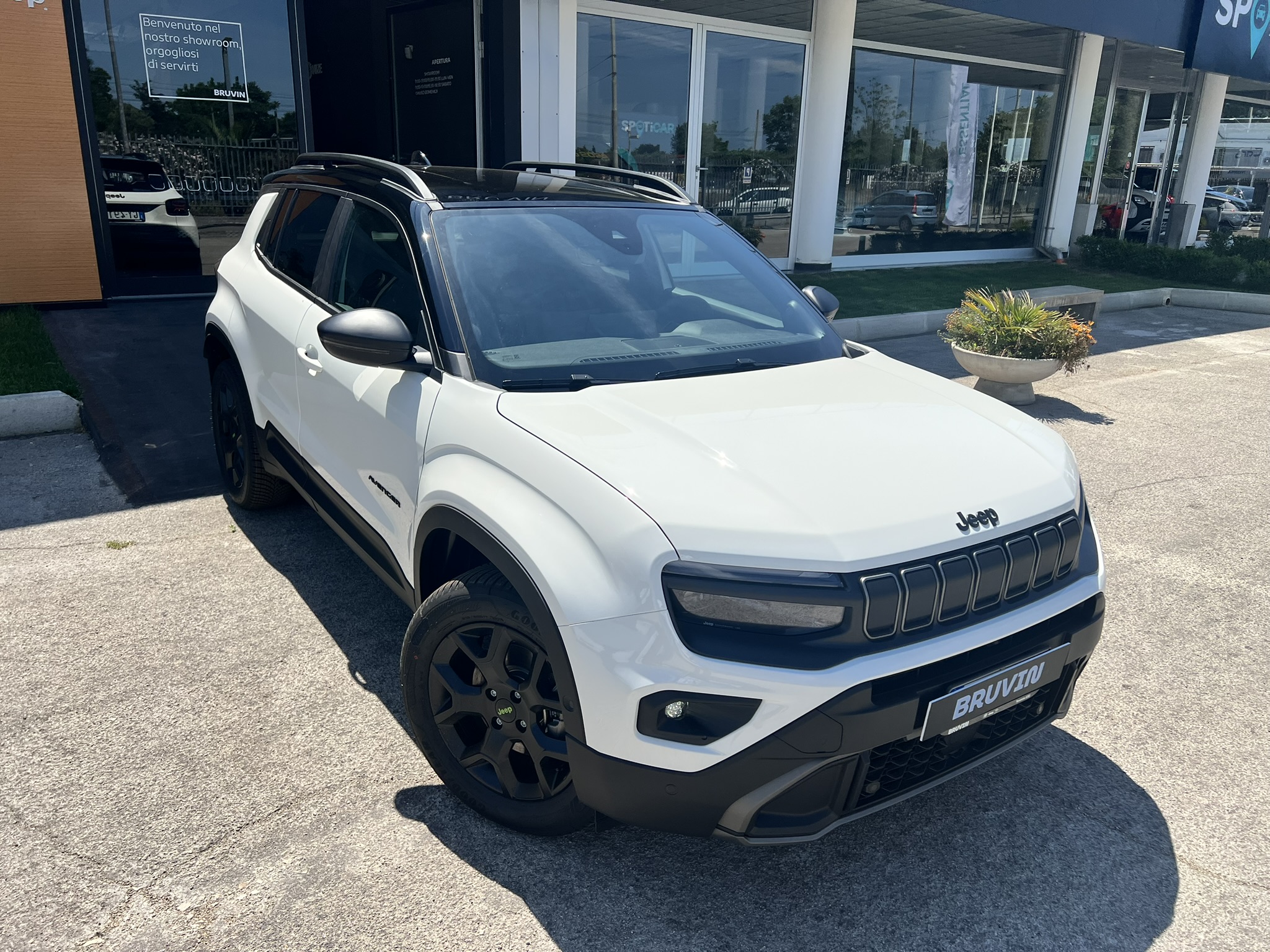 Jeep Avenger 4xe Overland 1.2 145cv