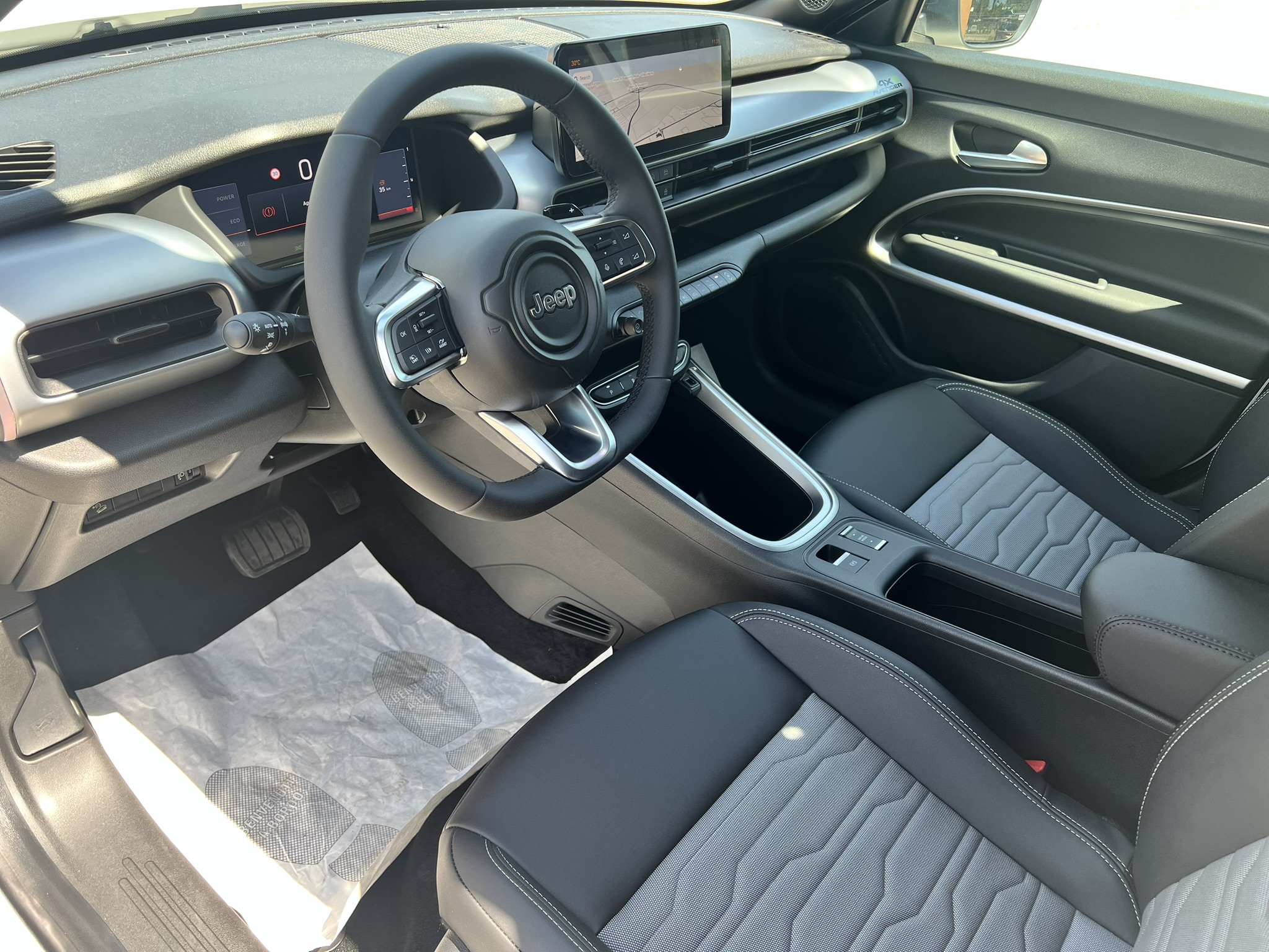 Jeep Avenger 4xe Overland 1.2 145cv