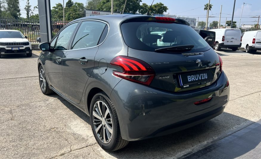 Peugeot 208 Allure 1.6 75cv