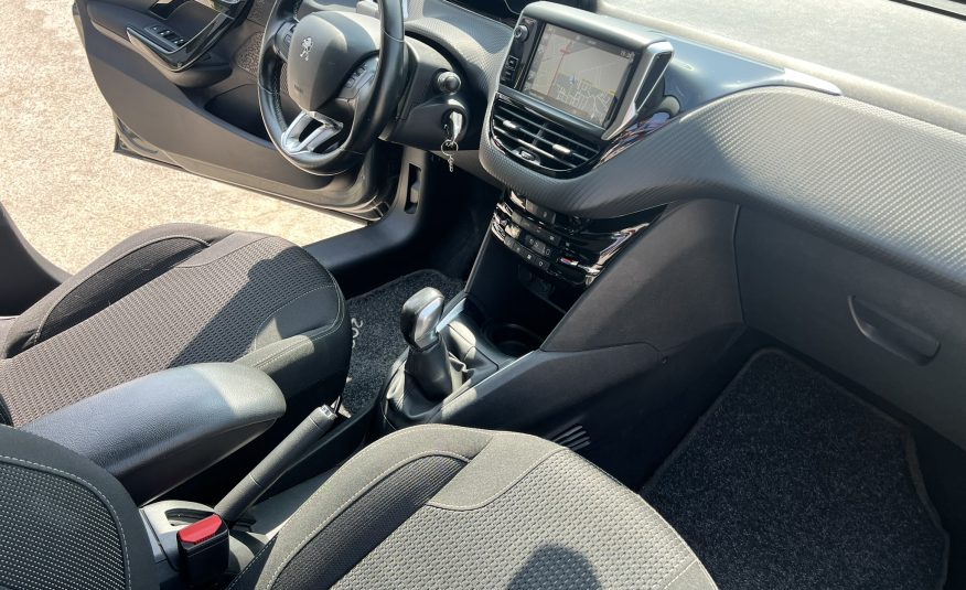 Peugeot 208 Allure 1.6 75cv