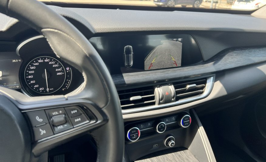 Alfa Romeo Stelvio Super 2.2 160cv