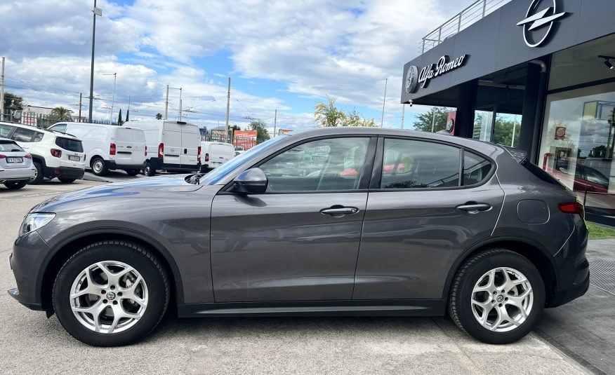 Alfa Romeo Stelvio Business 2.2 190cv Q4