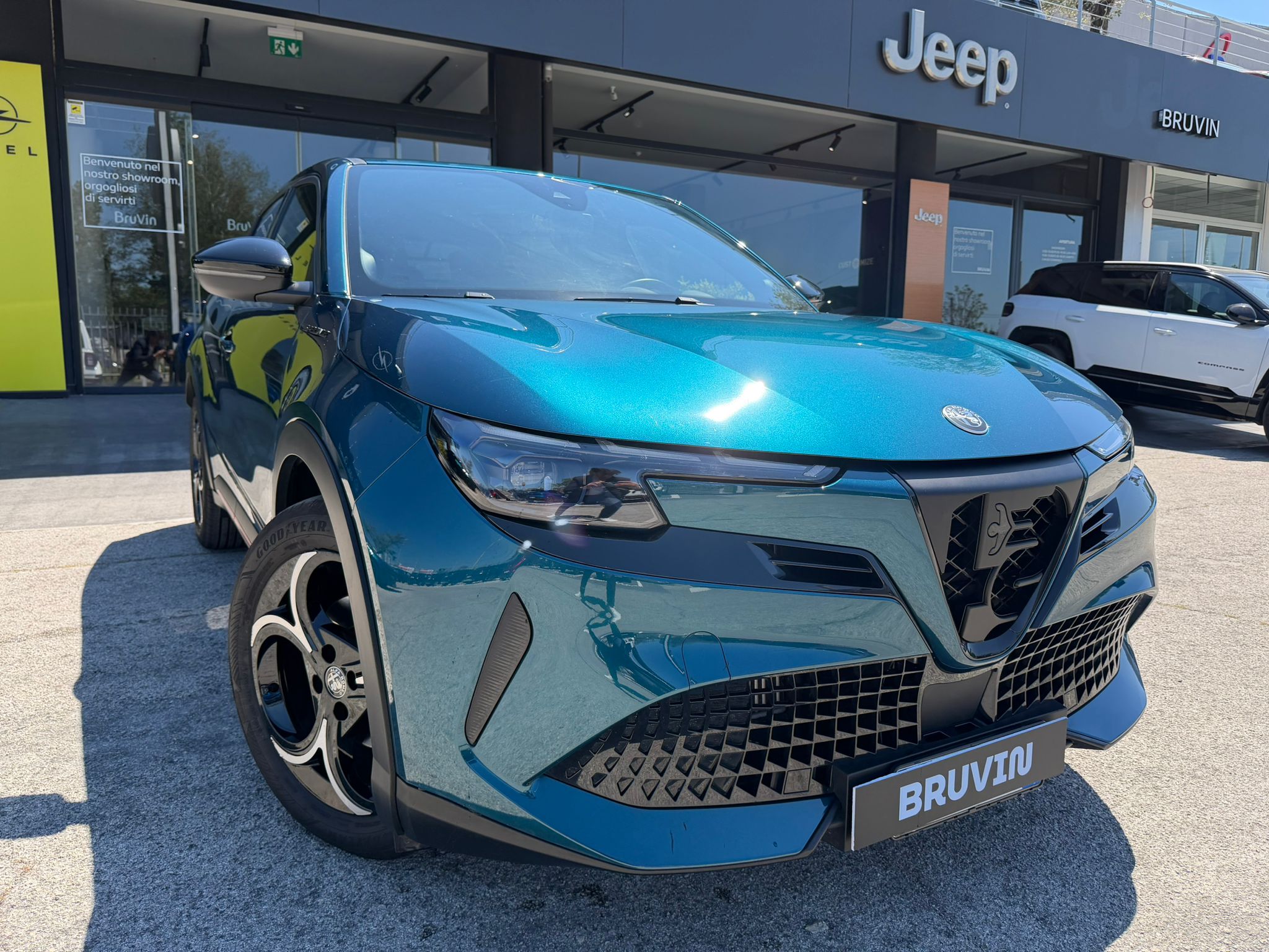 Alfa Romeo Junior Speciale 1.2 145cv