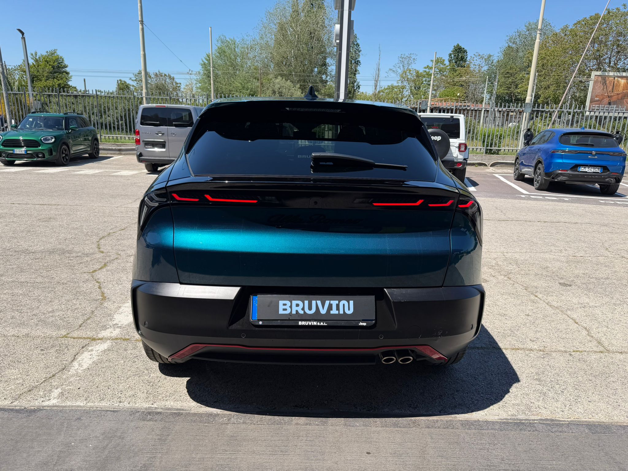 Alfa Romeo Junior Speciale 1.2 145cv